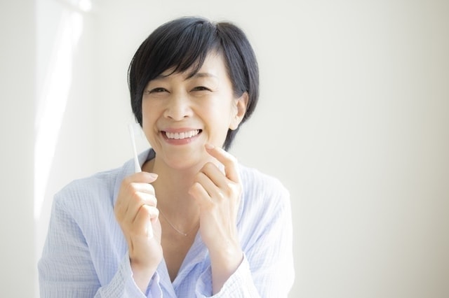 キレイな歯で自信の笑顔